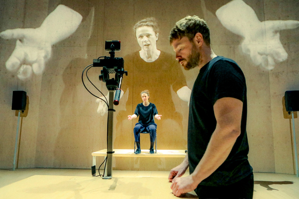 V13 - Die TerroranschlÃ¤ge in Paris | Copyright: Birgit Hupfeld